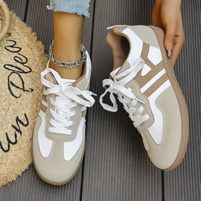 Britt™| Sneaker