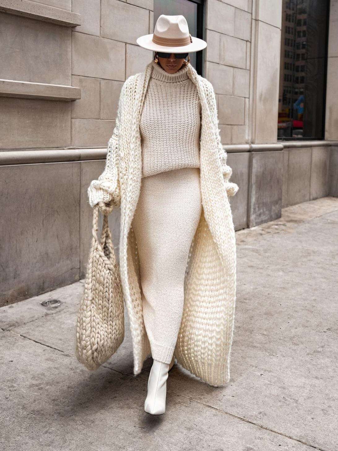 Ivory™| Strickmantel