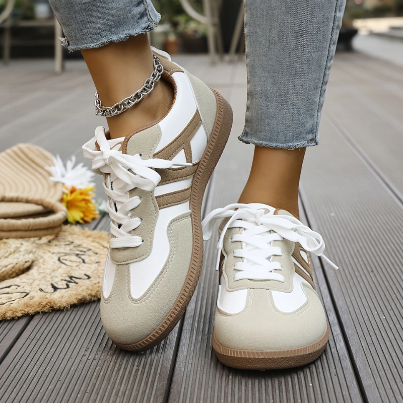 Britt™| Sneaker